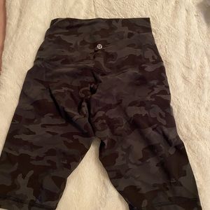 Lululemon biker shorts
